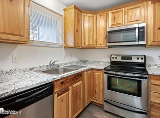 8921-8923 Woodstock Cir, Anchorage, AK 99502