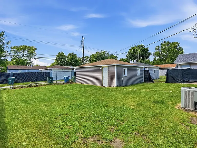 6612 Rhode Island Ave — Photo 16