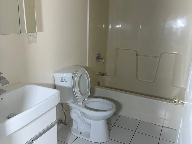 86 Cedar St #I — Photo 10