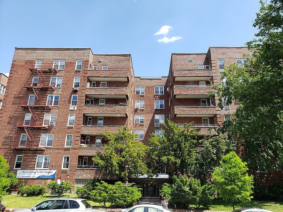 1st image of 2727 Ocean Pkwy APT B24