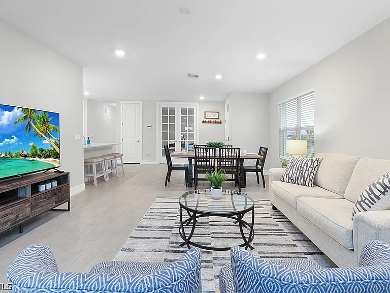 44442 Palm Frond Dr — Photo 4