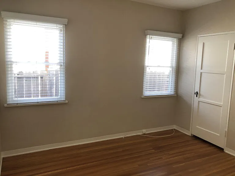 1134 E Whiting Ave — Photo 44
