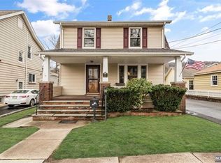 132 2nd Ave, Hawthorne, NJ 07506