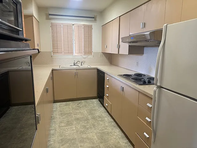 633 Harris St #A — Photo 3