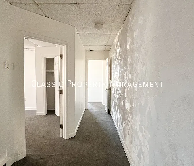 1832 W 3rd St — Photo 15