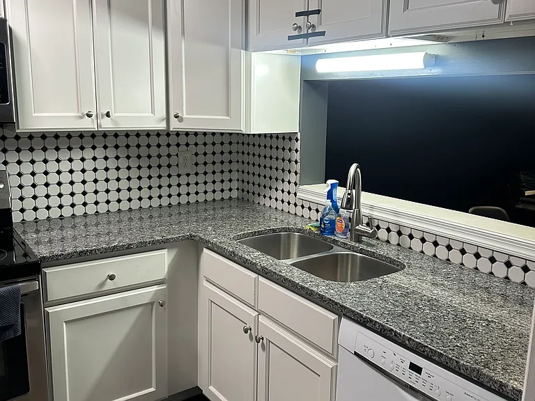 15 Grove Park Rd — Photo 10