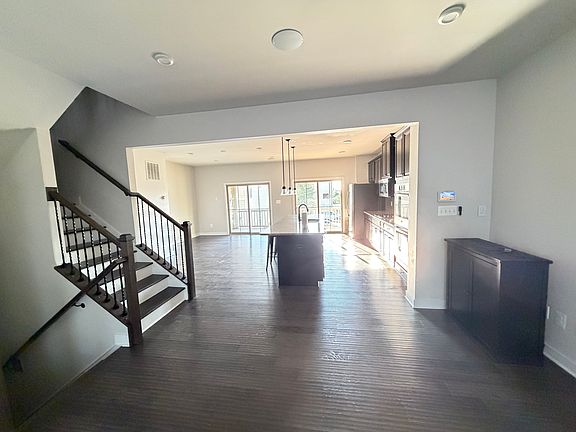 5th image of 17950 Spotted Oak Rd