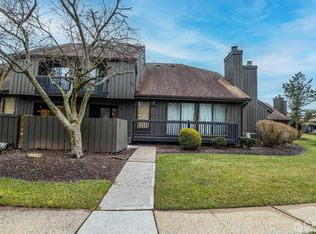 342 Westgate Dr, Edison, NJ 08820
