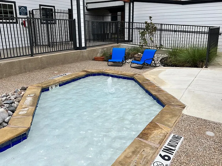 Barrett Creek Apartments — Photo 12