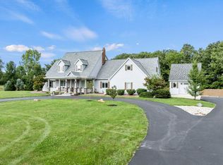 9321 Ottumwa Rd, Leo, IN 46765