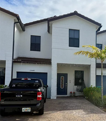 23049 SW 129th Pl Photo 1