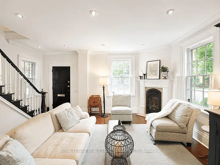 124 Chisholm St — Photo 4