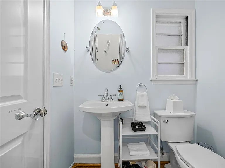 207 N Harvard Ave — Photo 38