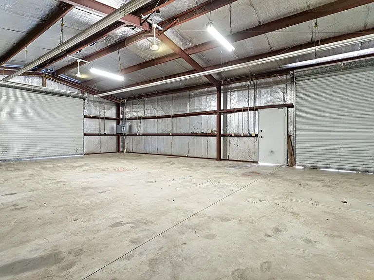 5718 Pat Dr #1 — Photo 26