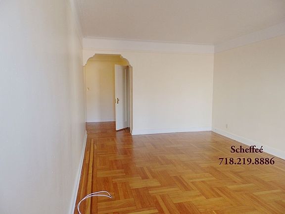 4th image of 180 E 18th St #4L