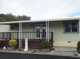 66 Somerset Dr, Santa Rosa, CA 95401