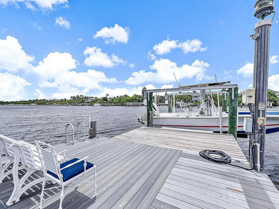 3543 S Ocean Blvd #107