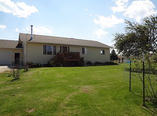 30 Stillwater Dr, Absarokee, MT 59001