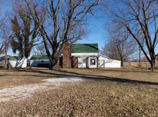 5616 S 20th Rd, Walnut Grove, MO 65770