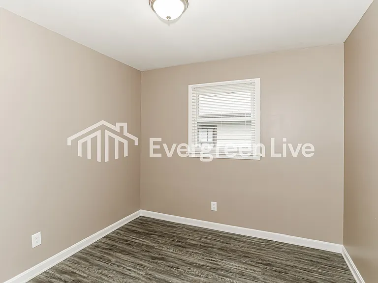 8436 Flamingo Ln — Photo 8