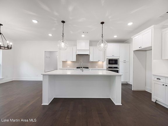 4th image of 11896 Lee Road 188