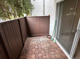 10961 Rose Ave APT 3, Los Angeles, CA 90034