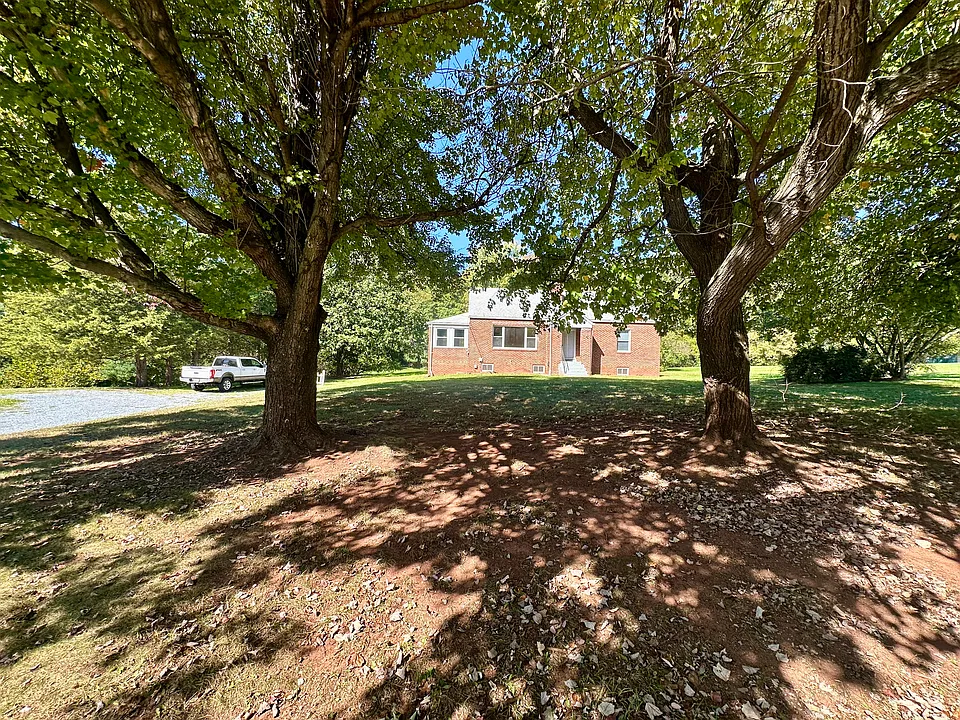 718 Francis Scott Key Hwy