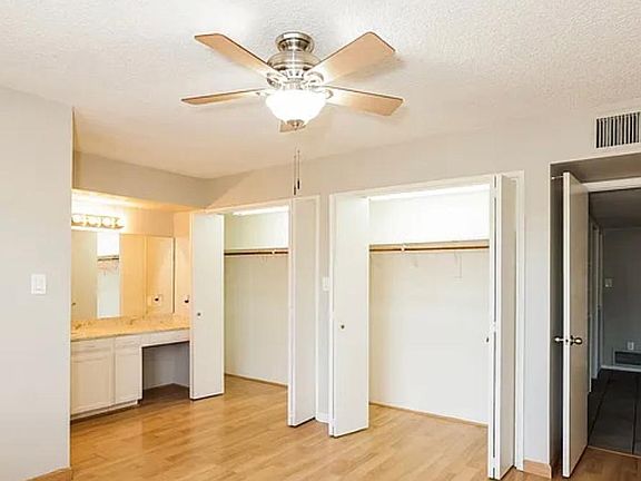 4th image of 9066 N 36th Dr