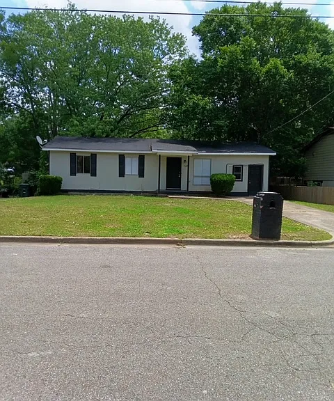 312 Truett Dr — Photo 1