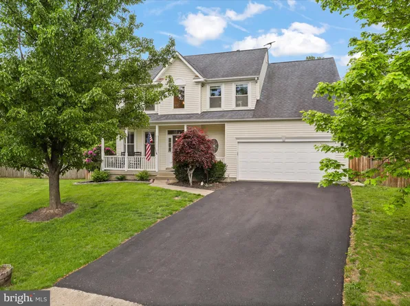 6213 Oakland Dr, Woodbridge, VA 22193