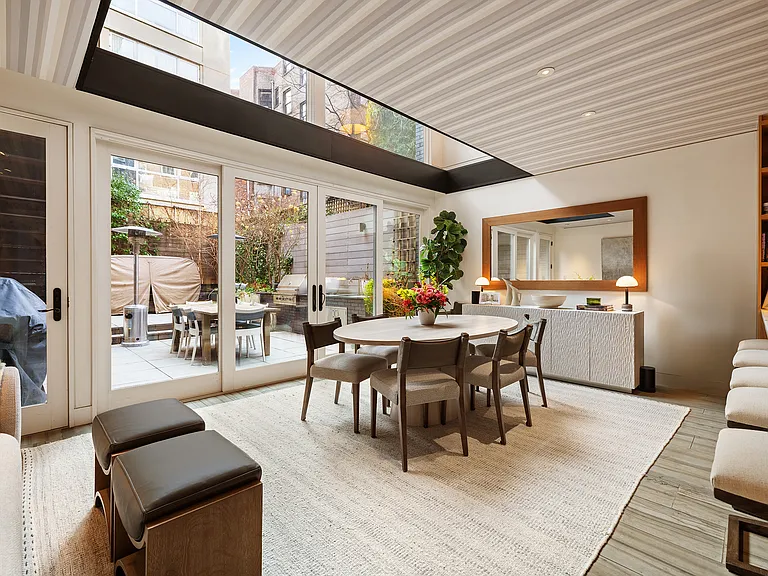 74 Washington Pl #1 — Photo 8