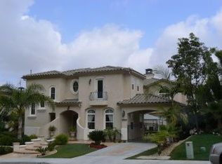 2910 Carrillo Way, Carlsbad, CA 92009