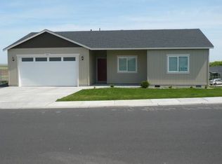 610 Mamie St, Stanfield, OR 97875