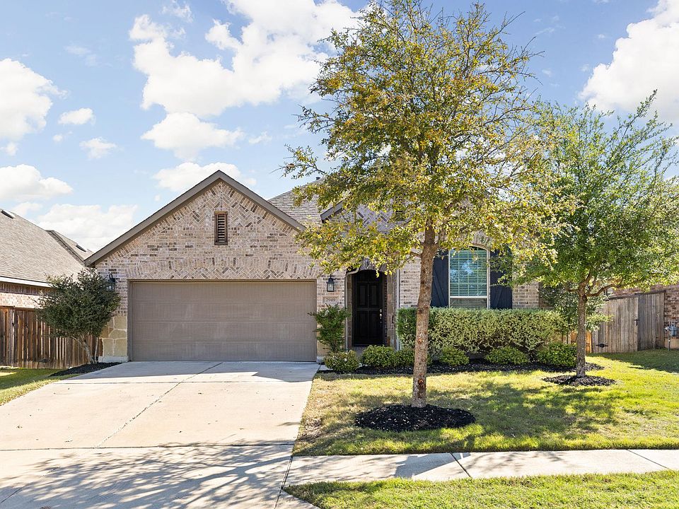 1st image of 2949 Consuelo Way