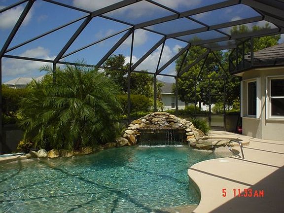 Heated Pool with Spa