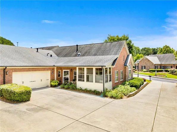 2601 Brookhavenrun Cir, Duluth, GA 30097