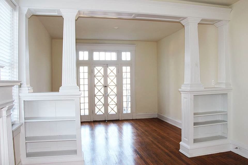 2nd image of 2726 W Grace St APT 11