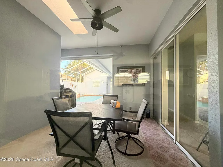 8006 Bradwick Way — Photo 5