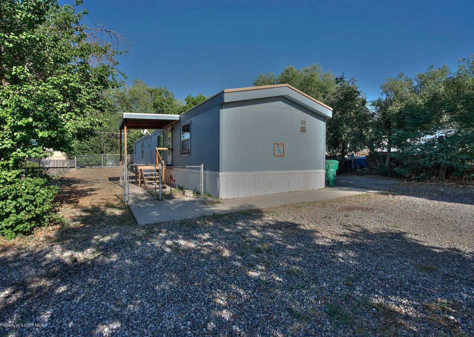 1st image of 1213 Cherry Ln