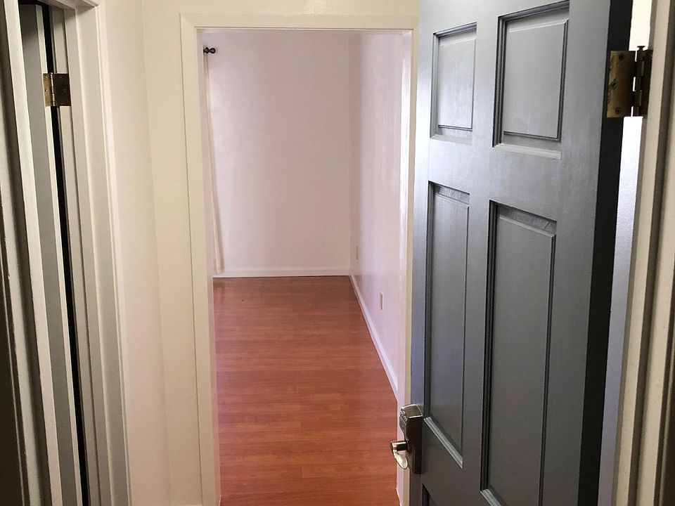 1st image of 1522 Van Dyke Ave