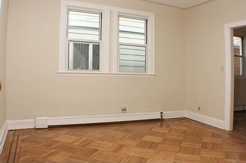 4th image of 1786 E 51st St