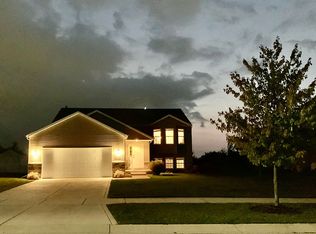 10670 Illinois St, Crown Point, IN 46307
