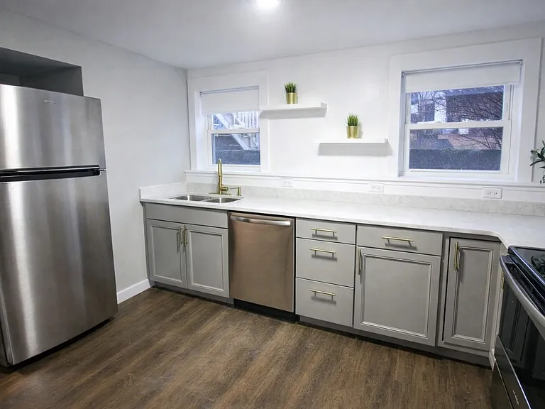 230 Bryant Ave — Photo 62