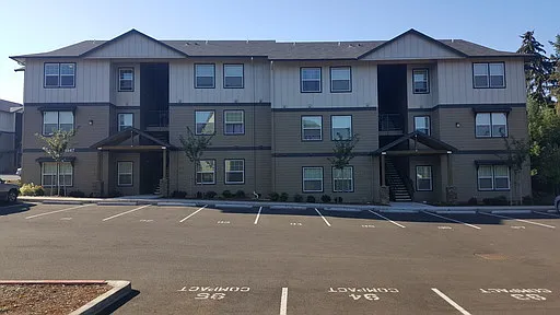 Encore Apartments — Photo 24