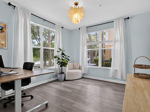 3rd image of 2899 S GREENLEAF Circle