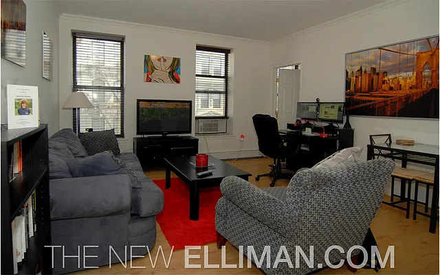 Rented by Douglas Elliman | media 29