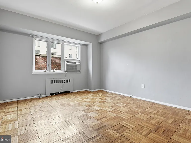 2720 Wisconsin Ave NW #302 — Photo 13