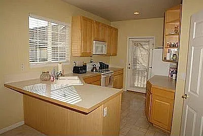 1503 Haymarket St — Photo 4