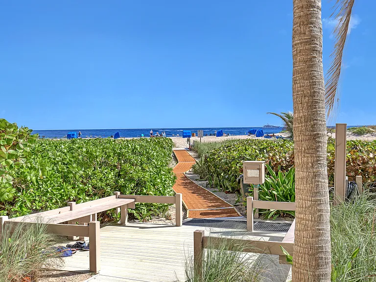 2800 N Ocean Dr #A-3C — Photo 25