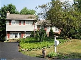 172 Panepinto Dr, Schwenksville, PA 19473